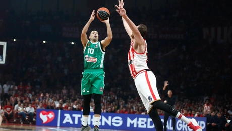 Κώστας Σλούκας