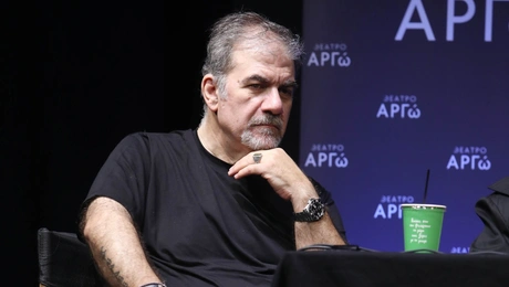 Δημήτρης Σταρόβας