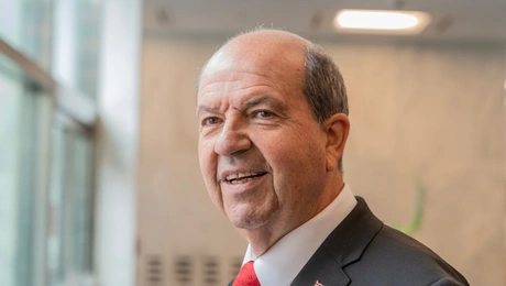 Ο Ερσίν Τατάρ