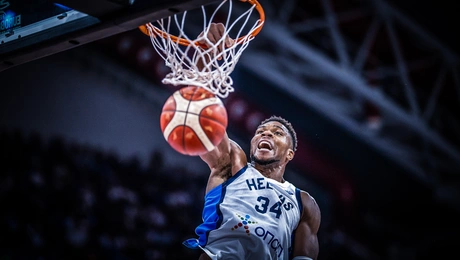 Γιάννης Αντετοκούνμπο