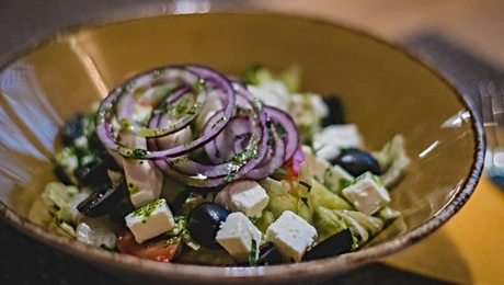 χωριάτικη σαλάτα