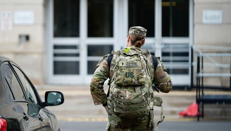 Μέλος της Εθνοφρουράς στην Ουάσινγκτον