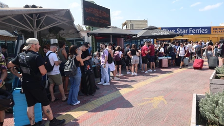 λιμάνι-Πειραιά