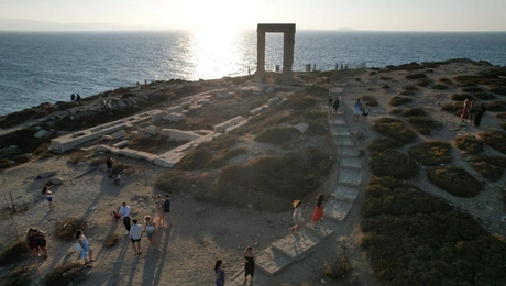 Τοποθέτηση συρματοπλέγματος στην Πορτάρα στη Νάξο