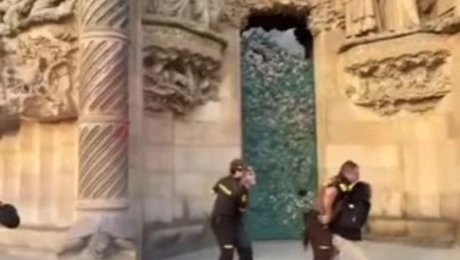 σαγράδα φαμίλία