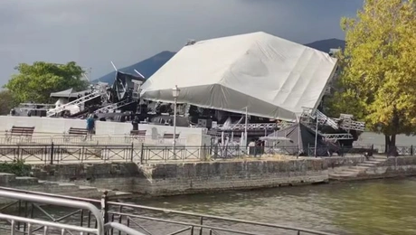 Η σκηνή που κατέρρευσε στα Ιωάννινα