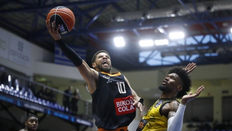 Στιγμιότυπο από τον αγώνα ΑΕΚ - Προμηθέας