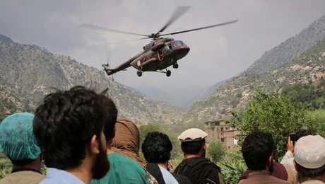 Παροχή βοήθειας στο Αφγανιστάν μετά τον σεισμό