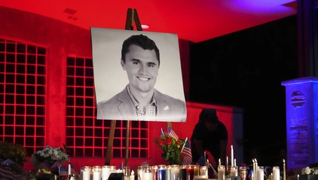 Ολονυχτία για τον ακροδεξιό Τσάρλι Κερκ