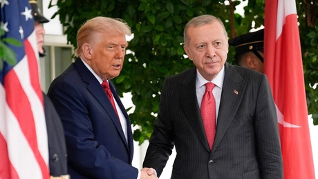 Ο Ερντογάν με τον Τραμπ στον Λευκό Οίκο