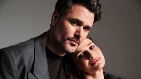 ΗΟΤΕΛ EΛVIRA Μιχάλης Λεβεντογιάννης Ελίζα Σκολίδη