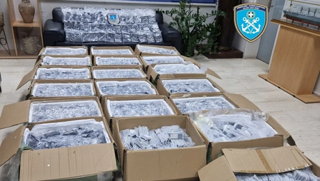 Κινητά-λαθρεμπόριο