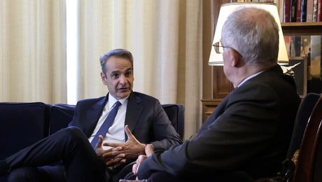 Συνάντηση πρωθυπουργού με τον Πρόεδρο της Δημοκρατίας