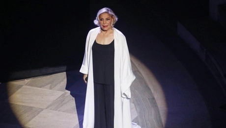 Η Μαρινέλλα