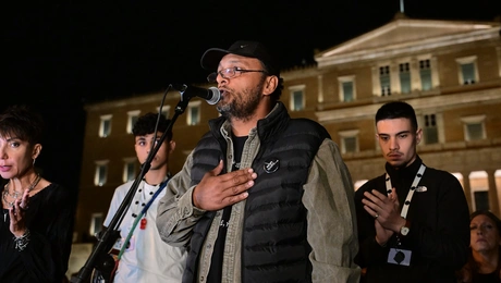 Ο Πάνος Ρούτσι στο Σύνταγμα