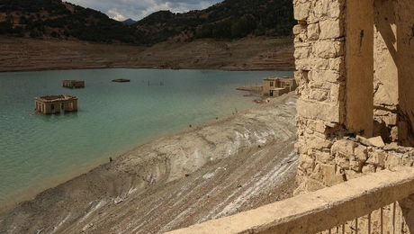 ταμιευτήρες Μόρνος