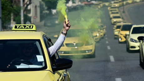 Απεργία στα ταξί