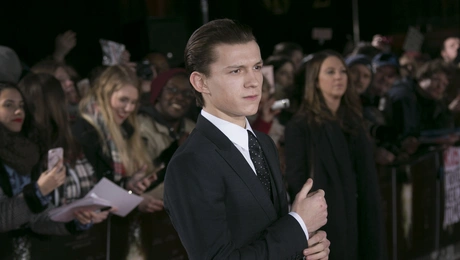 Ο Tομ Χόλαντ