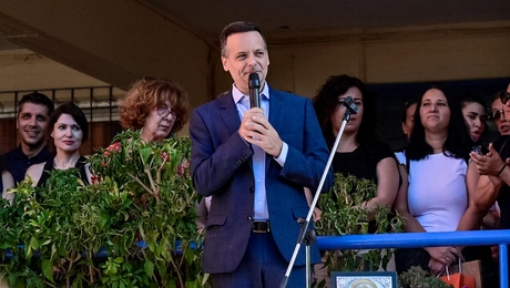 Ο Χάρης Δούκας στο 111ο δημοτικό Αθηνών