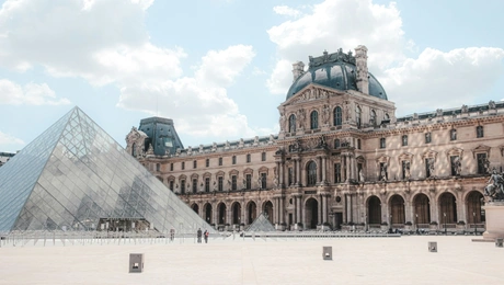 Louvre