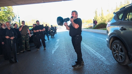 κρήτη-αγρότες