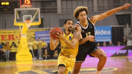 Άρης - Αμβούργο