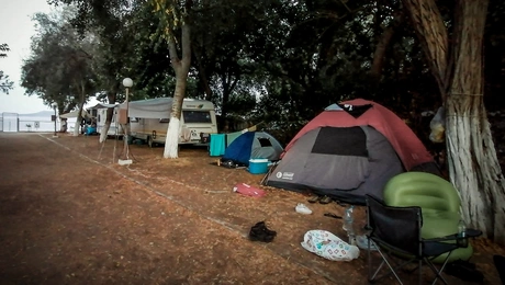 κάμπινγκ-φοινικούντα