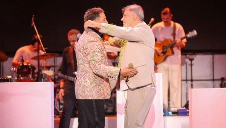 Γιώργος Μαζωνάκης Φοίβος Δεληβοριάς