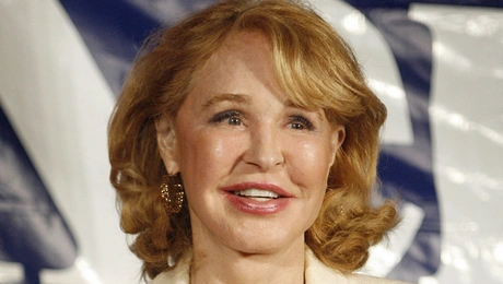 Η Τζόαν Κένεντι