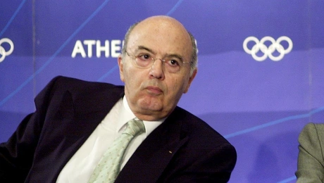 Ο Λάμπης Νικολάου