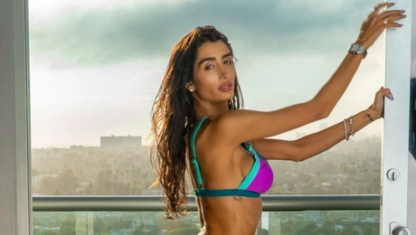 Μια-βεντούρα-μοντέλο