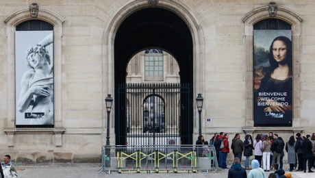 Μουσειο-λουβρου-ληστεια