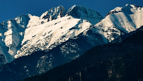 Χιόνια στην κορυφή του Ολύμπου