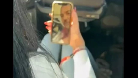 Επικοινωνία μητέρας με τον όμηρο γιο της