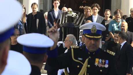 κηδεία σαββόπουλου