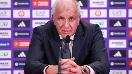 Zέλικο Ομπράντοβιτς 