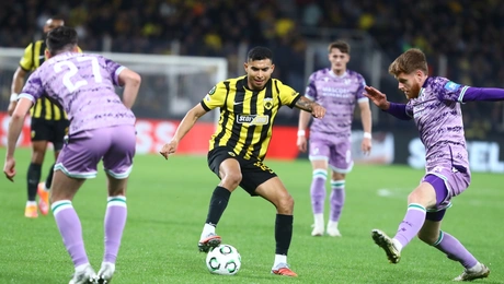 AEK - Σάμροκ Ρόβερς