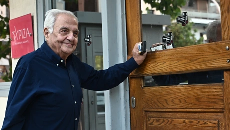 Αλέκος Φλαμπουράρης