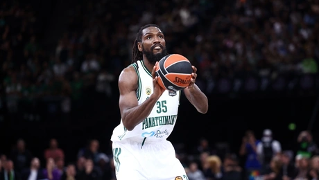 Κένεθ Φαρίντ