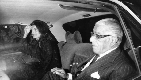 Ο Αριστοτέλης Ωνάσης με την Τζάκι Κένεντι