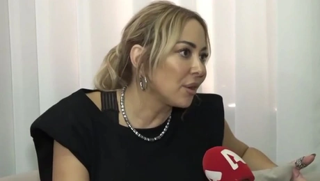 Μελίνα Ασλανίδου