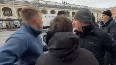 Επίθεση ακτιβιστών σε Πολωνό πρέσβη 