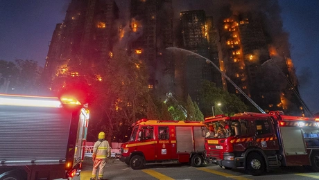 χονγκ κονγκ φωτια