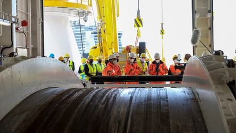 Καλώδιο υποθαλάσσιας διασύνδεσης