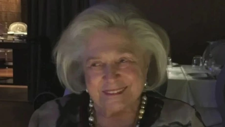 Manuela Vardinogianni