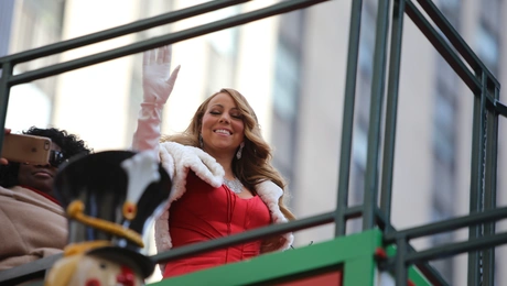 Μαράια Κάρεϊ