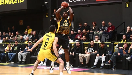 Μαρούσι - ΑΕΚ 82-103