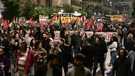 Πολυτεχνείο-πορεία