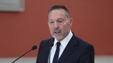 Γιάννης Στουρνάρας