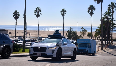 ταξί-ρομπότ